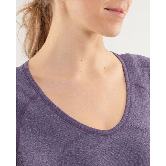 Lululemon Swiftly Tech V Neck In Concord Grape Size 10 - Picture 3 of 9